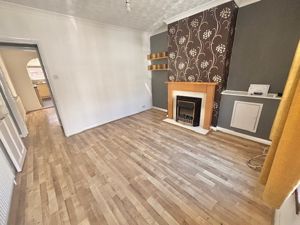 Lounge- click for photo gallery